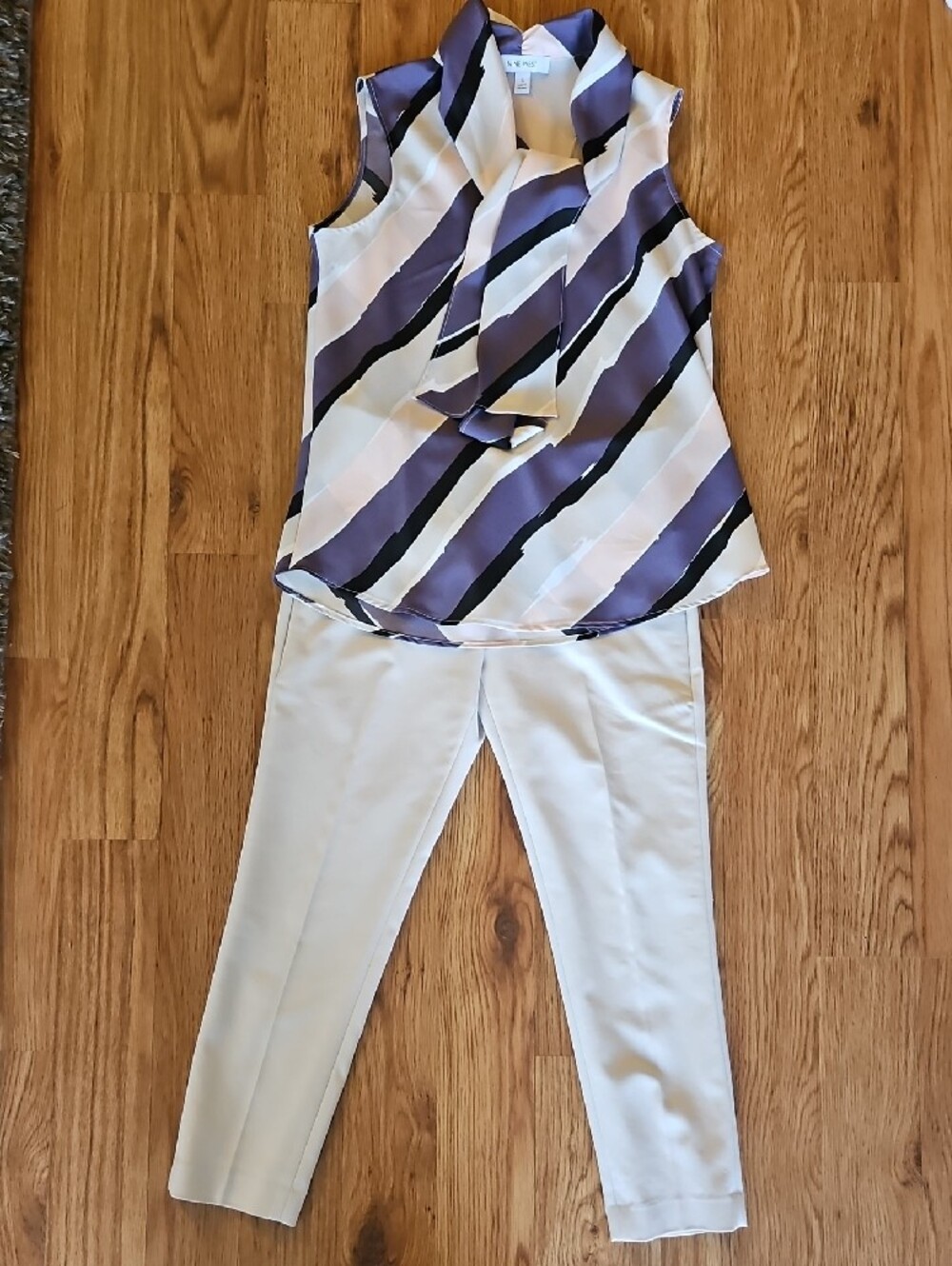 Amanda and Chelsea Crop Pant In Stone